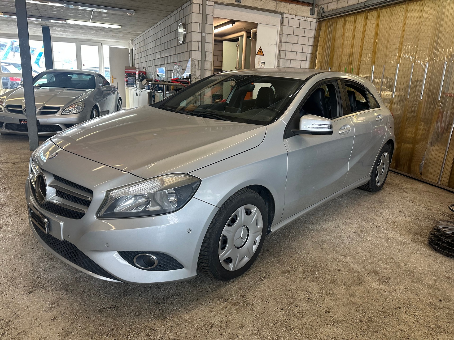 MERCEDES-BENZ A 180 Style-image-0