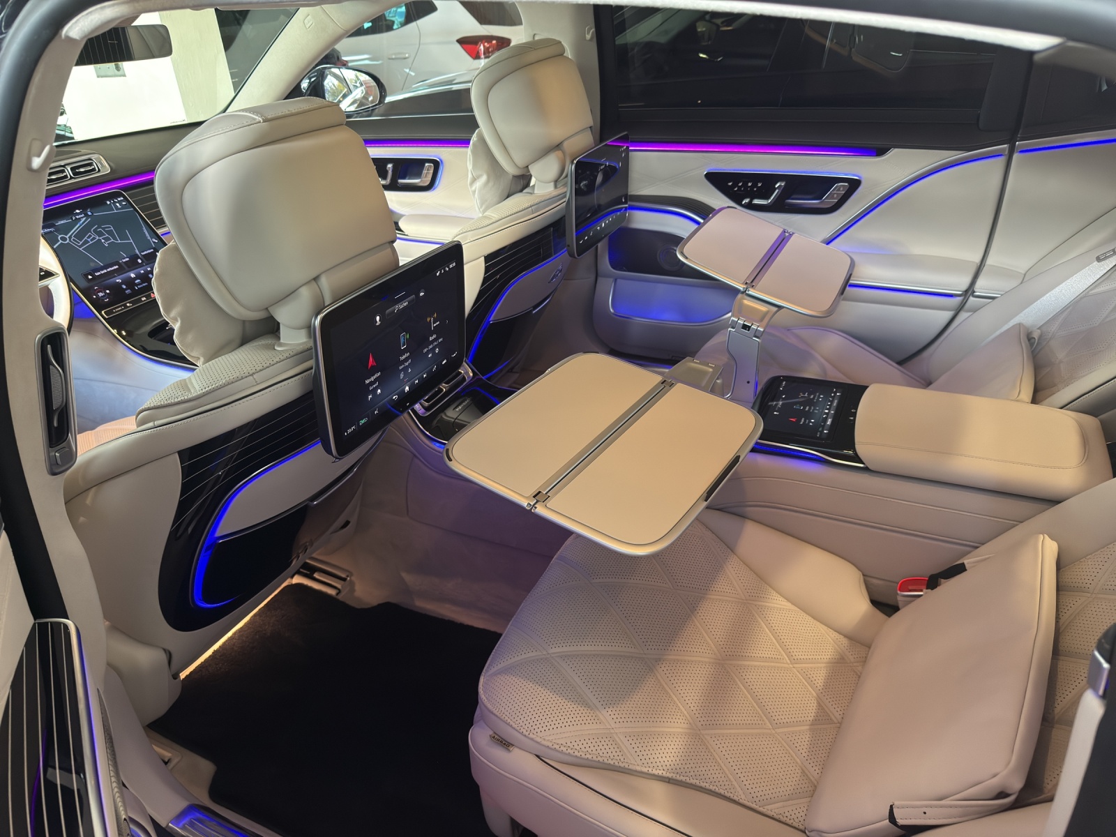 MERCEDES-BENZ S 580 4Matic Maybach 9G-Tronic-image-31