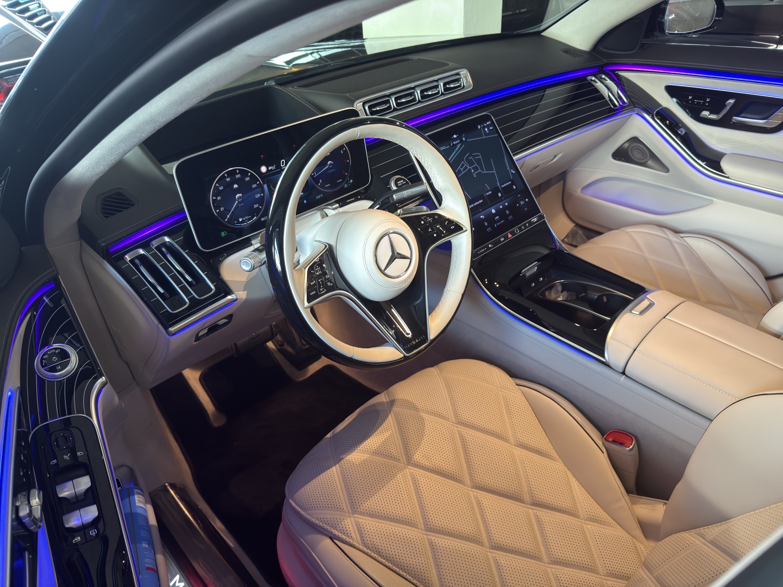 MERCEDES-BENZ S 580 4Matic Maybach 9G-Tronic-image-30