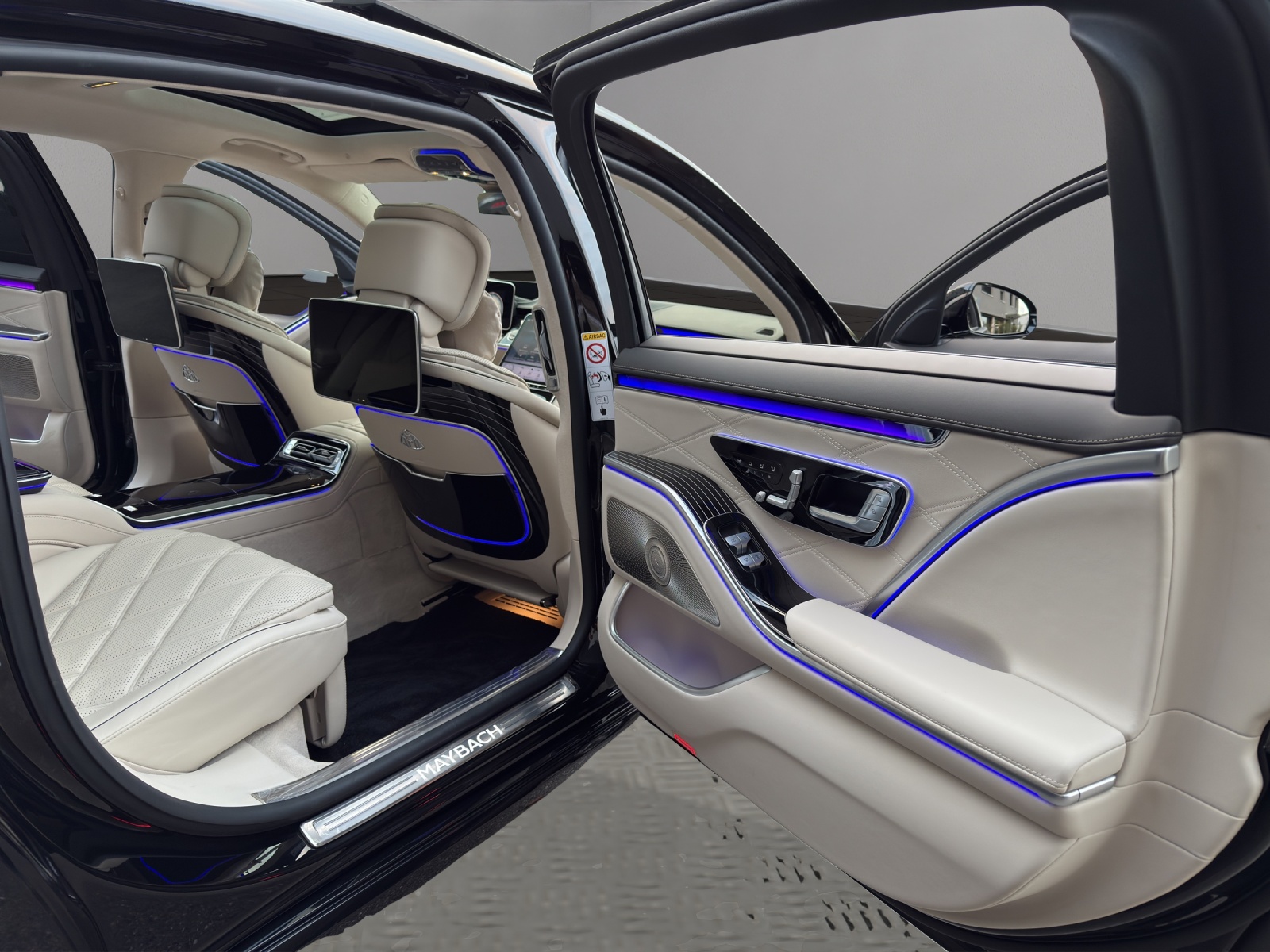 MERCEDES-BENZ S 580 4Matic Maybach 9G-Tronic-image-19