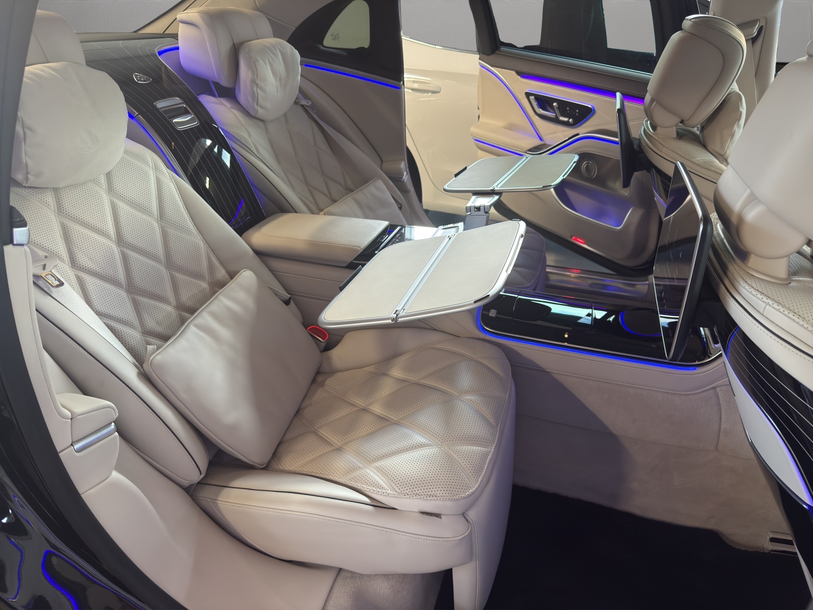 MERCEDES-BENZ S 580 4Matic Maybach 9G-Tronic-image-26