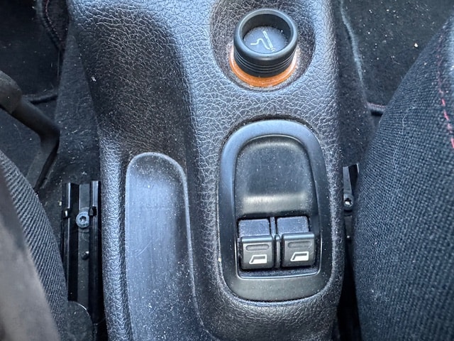 PEUGEOT 206 1.4 16V Premium-image-17