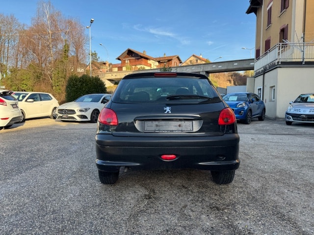 PEUGEOT 206 1.4 16V Premium-image-7