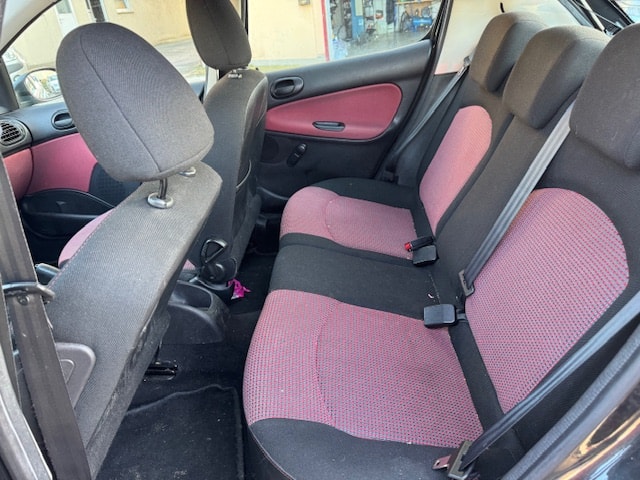PEUGEOT 206 1.4 16V Premium-image-19
