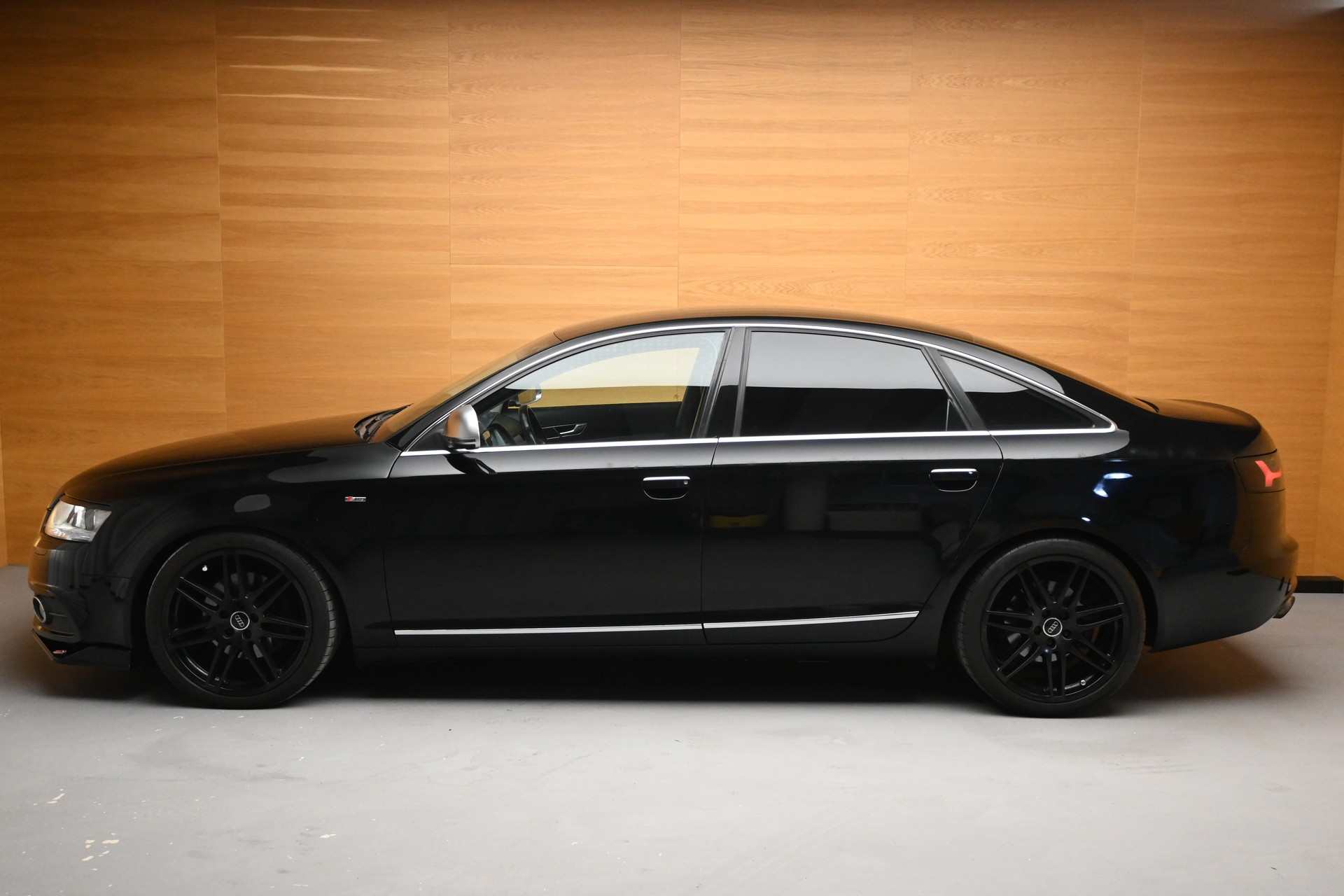 AUDI A6 Limousine 2.0 TFSI-showroom-element-3