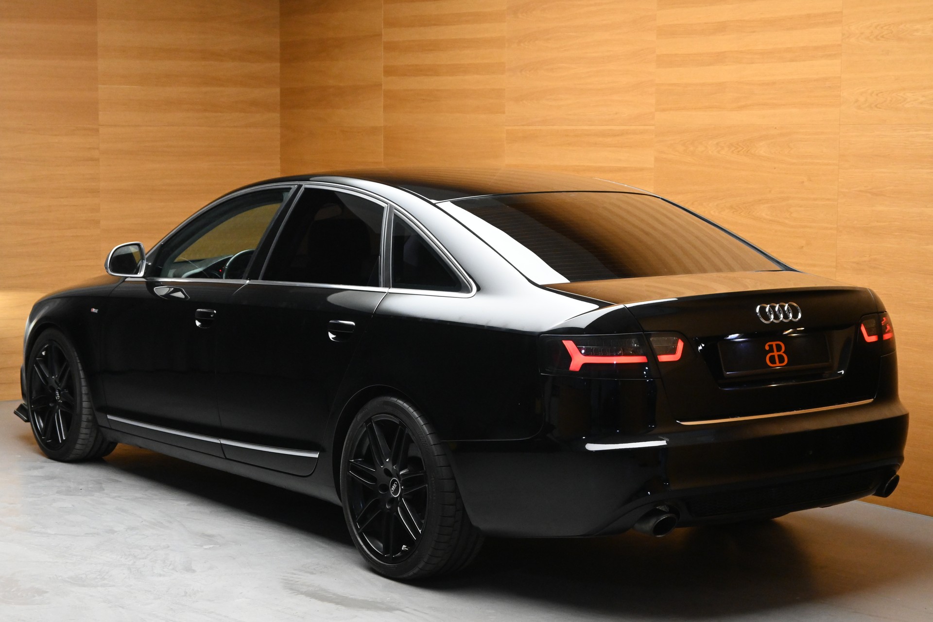 AUDI A6 Limousine 2.0 TFSI-image-4