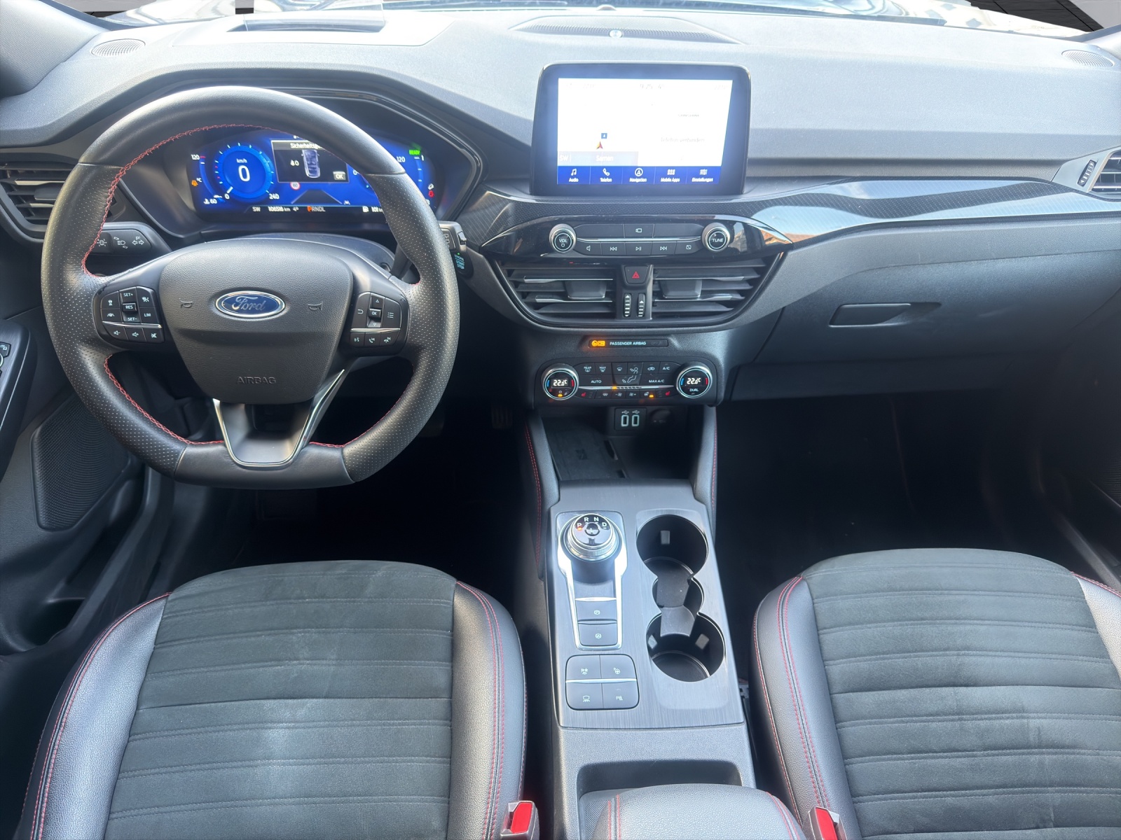 FORD Kuga 2.5 Hybrid ST-Line X 4x4-image-10
