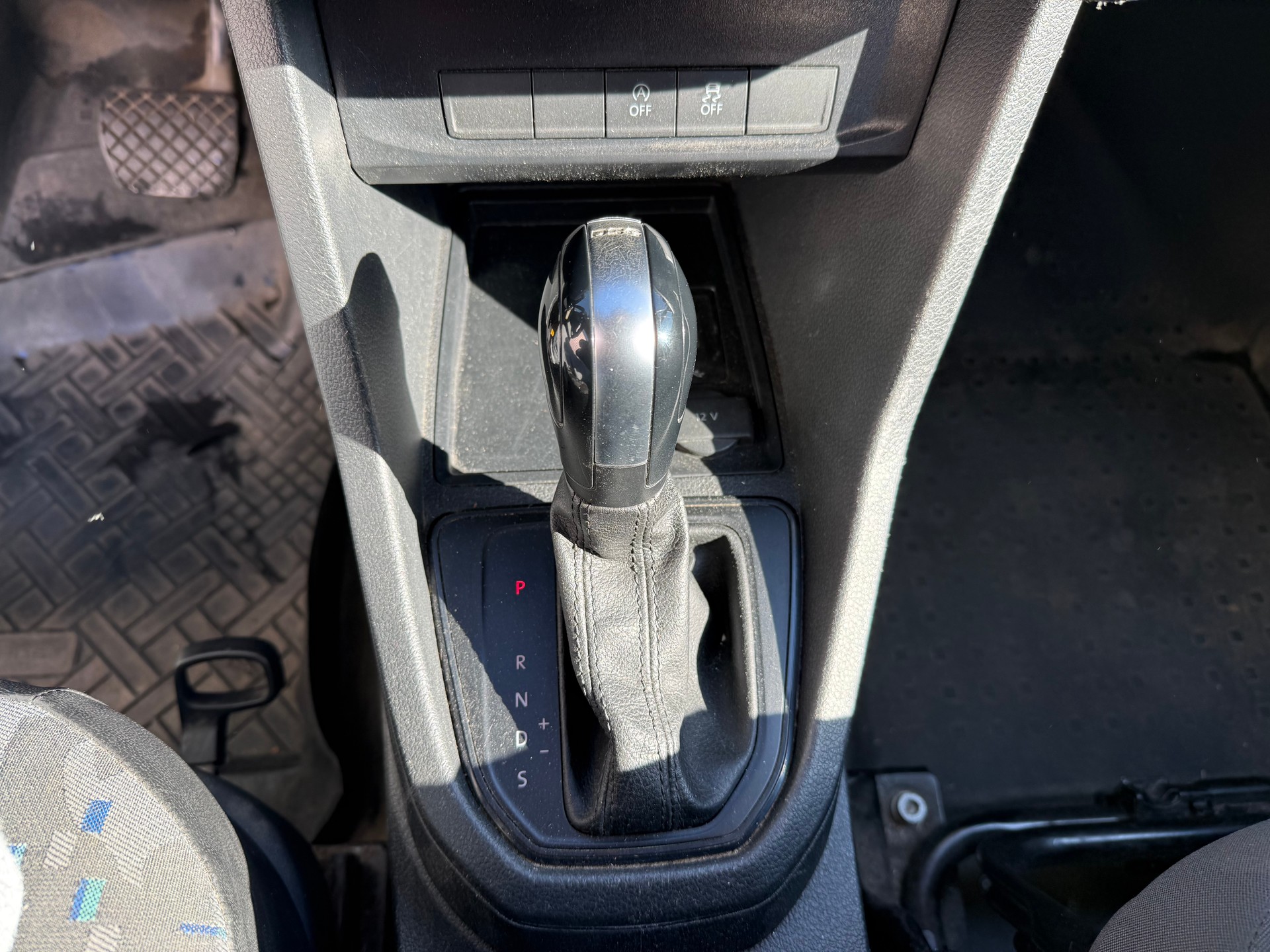 VW Caddy 2.0TDI 4Motion BlueMotion Technology DSG-image-20