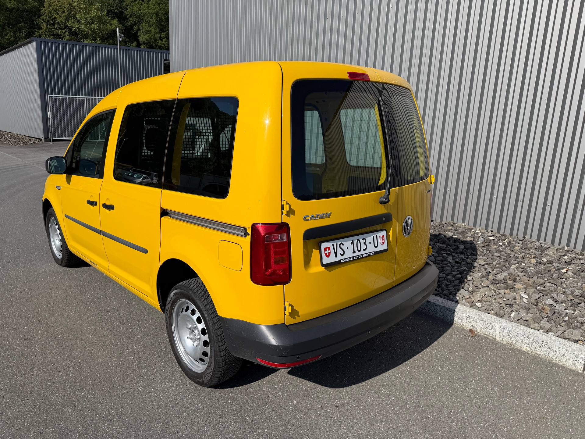 VW Caddy 2.0TDI 4Motion BlueMotion DSG AUTOMATIQUE-showroom-element-2