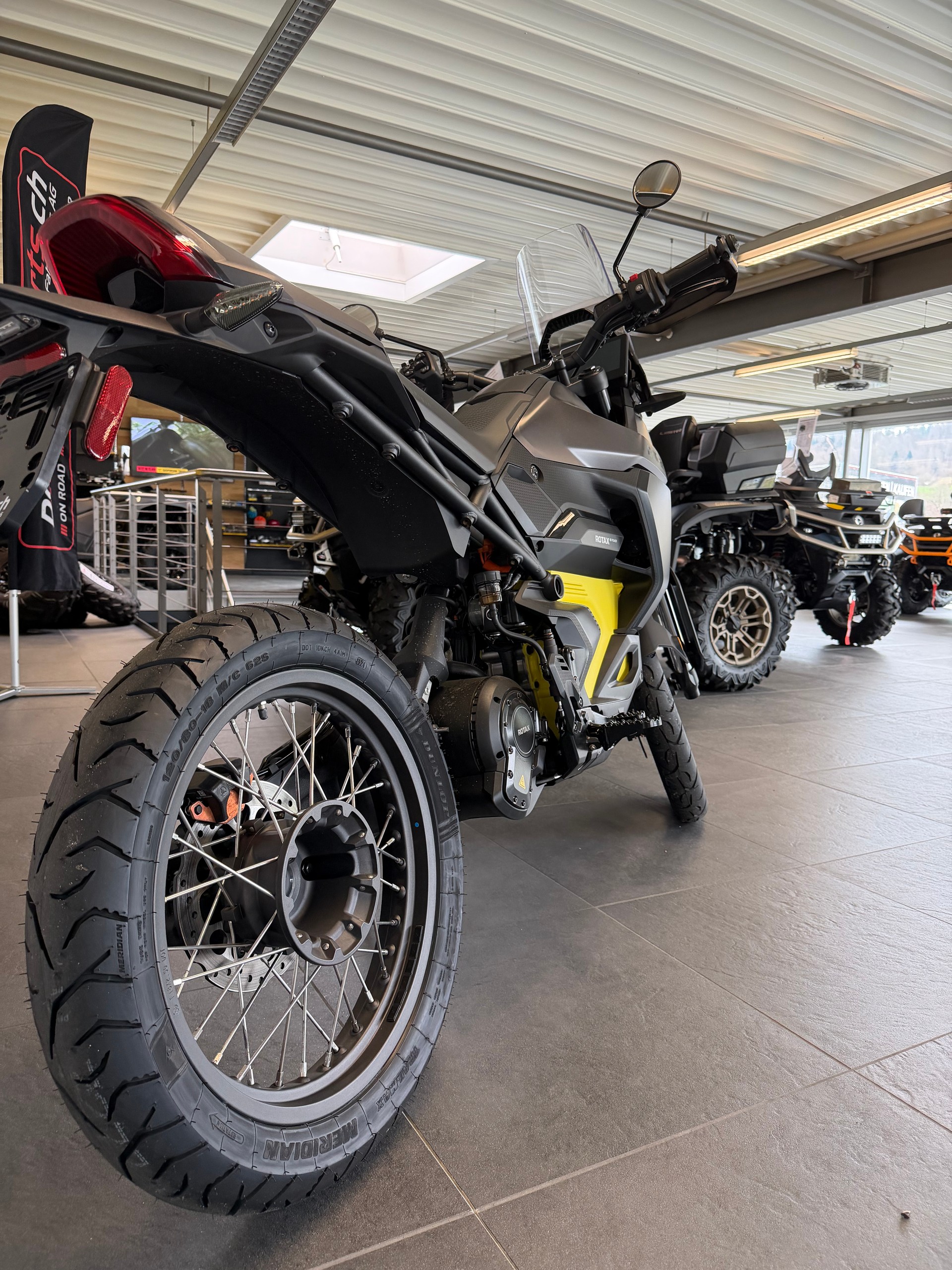 CAN-AM Origin Standard 11kW-image-14