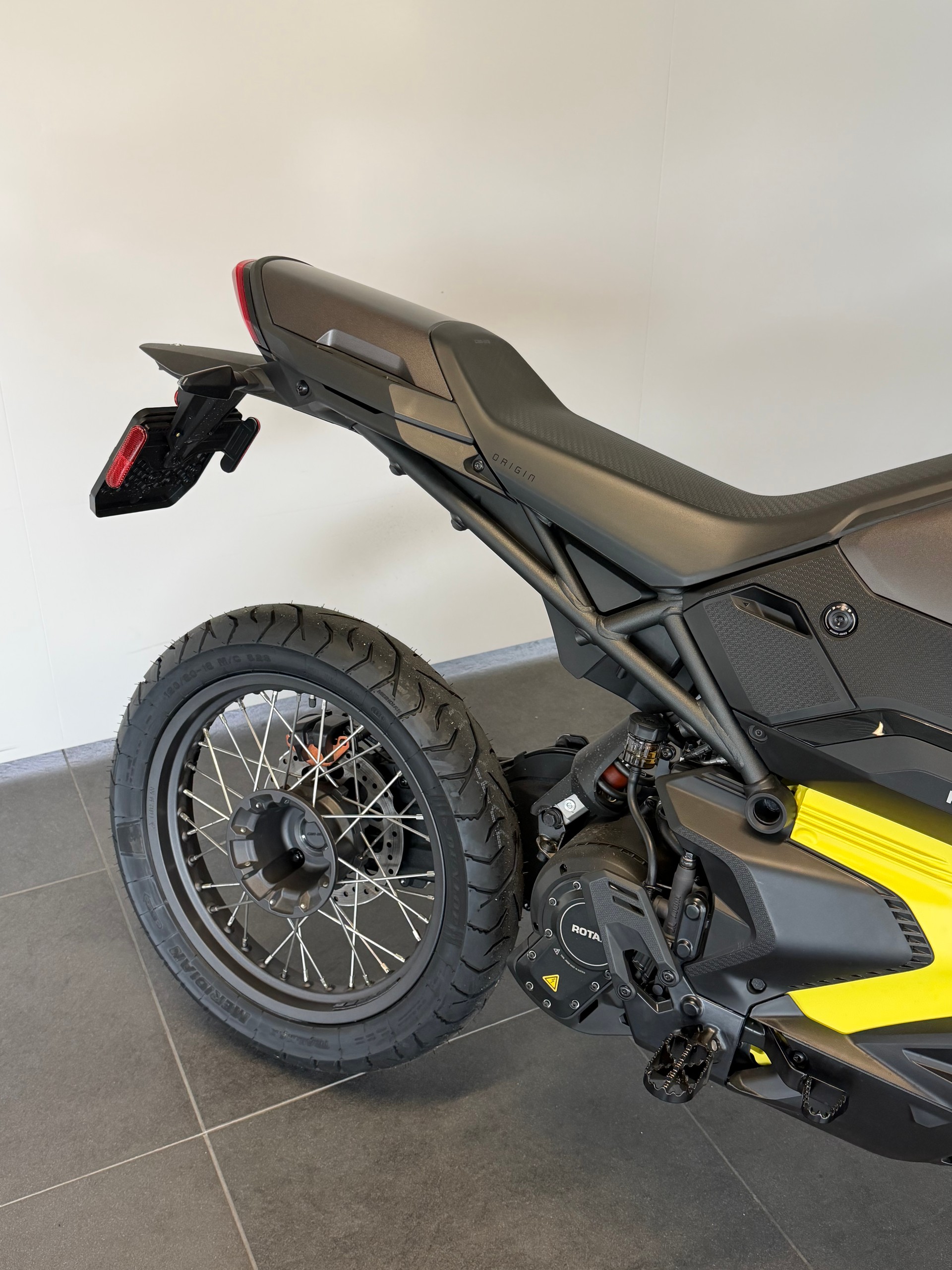 CAN-AM Origin Standard 11kW-image-13