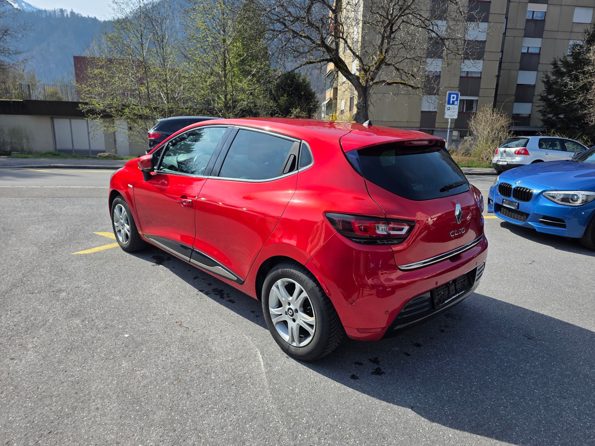 RENAULT Clio 1.2 16V T Swiss Edition 120ps / Frisch ab MFK-showroom-element-2