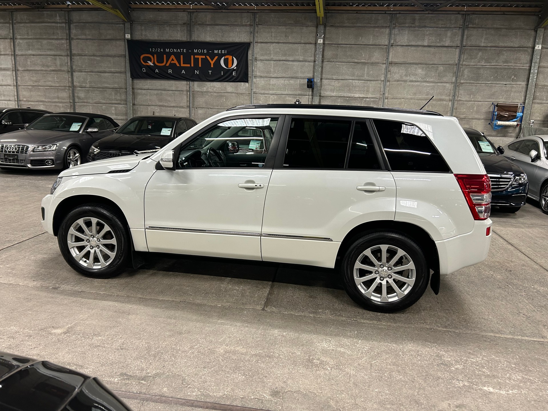 SUZUKI Gr. Vitara 2.4 16V GL Top Sergio Cellano Aut.-image-6