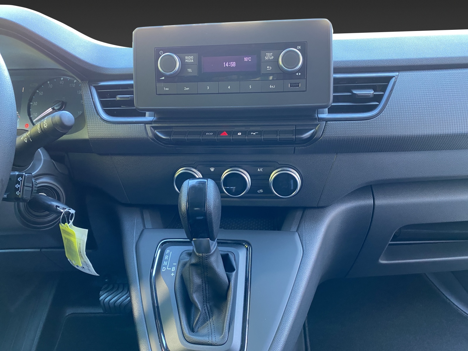 NISSAN Townstar EV45 kWh 22kW L1 Acenta-image-14