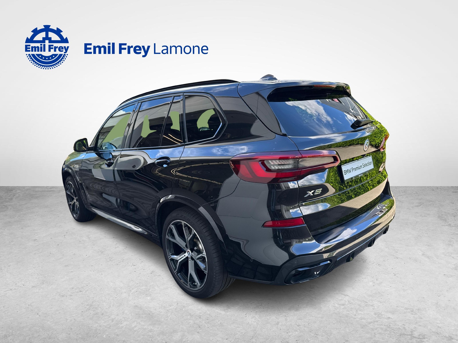 BMW X5 45e xDrive-showroom-element-3