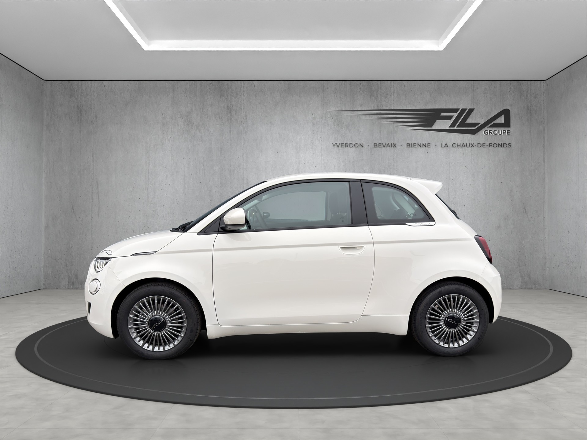 FIAT 500 1.0 Hybrid Torino-showroom-element-3