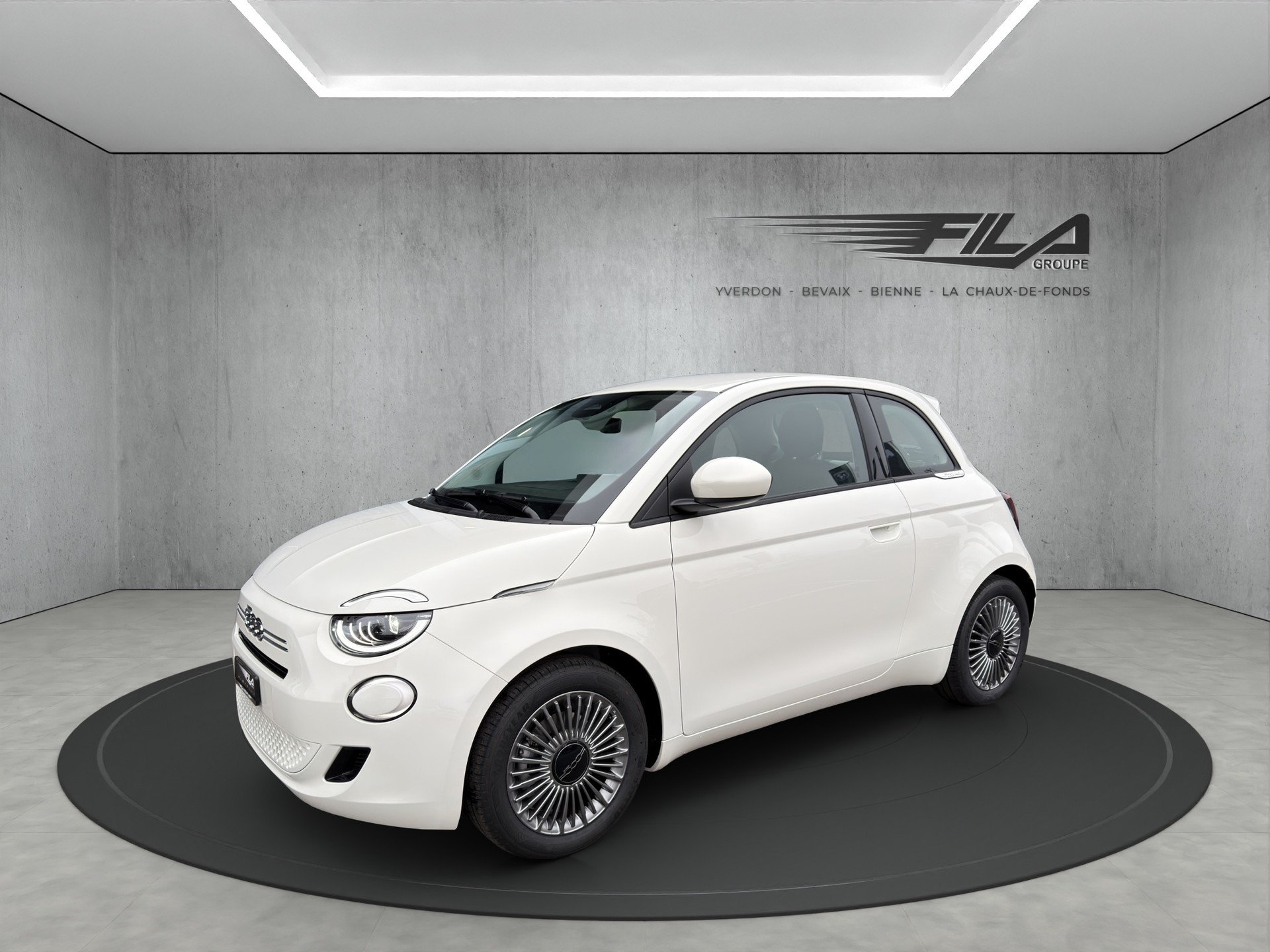 FIAT 500 1.0 Hybrid Torino-showroom-element-1