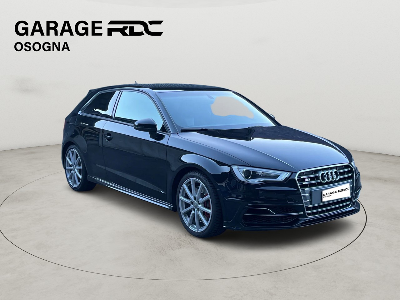 AUDI S3 2.0 TFSI quattro S-tronic-image-2