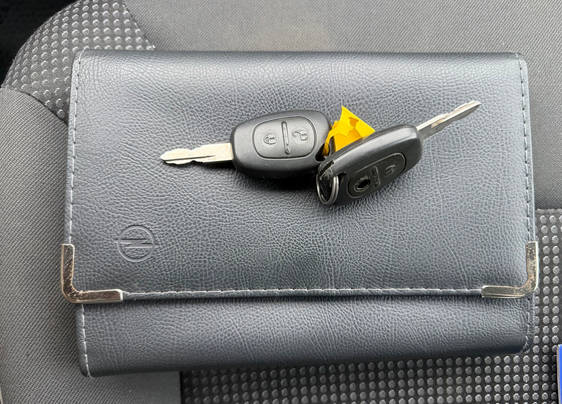 OPEL Vivaro 2.0 CDTI 2.7t 9 Plātzer mit Klimaanlage-image-24