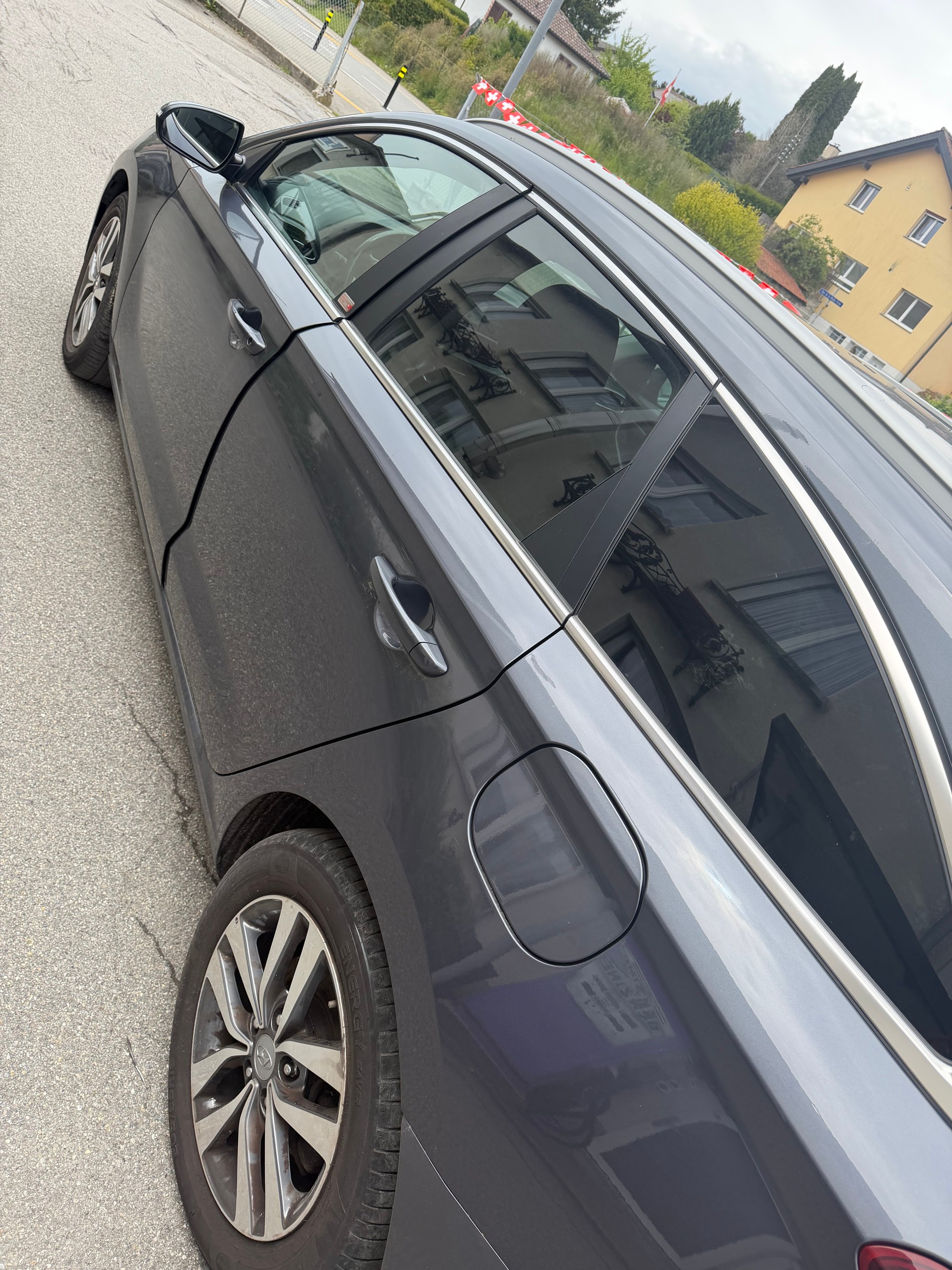 HYUNDAI i30 Wagon 1.4 T-GDi GO Plus-image-4