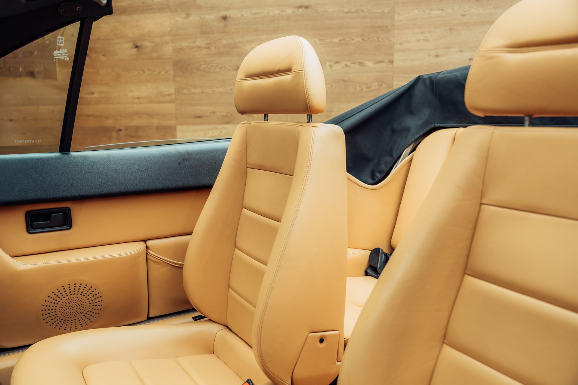 FERRARI Mondial 3.4 T Cabriolet-image-6