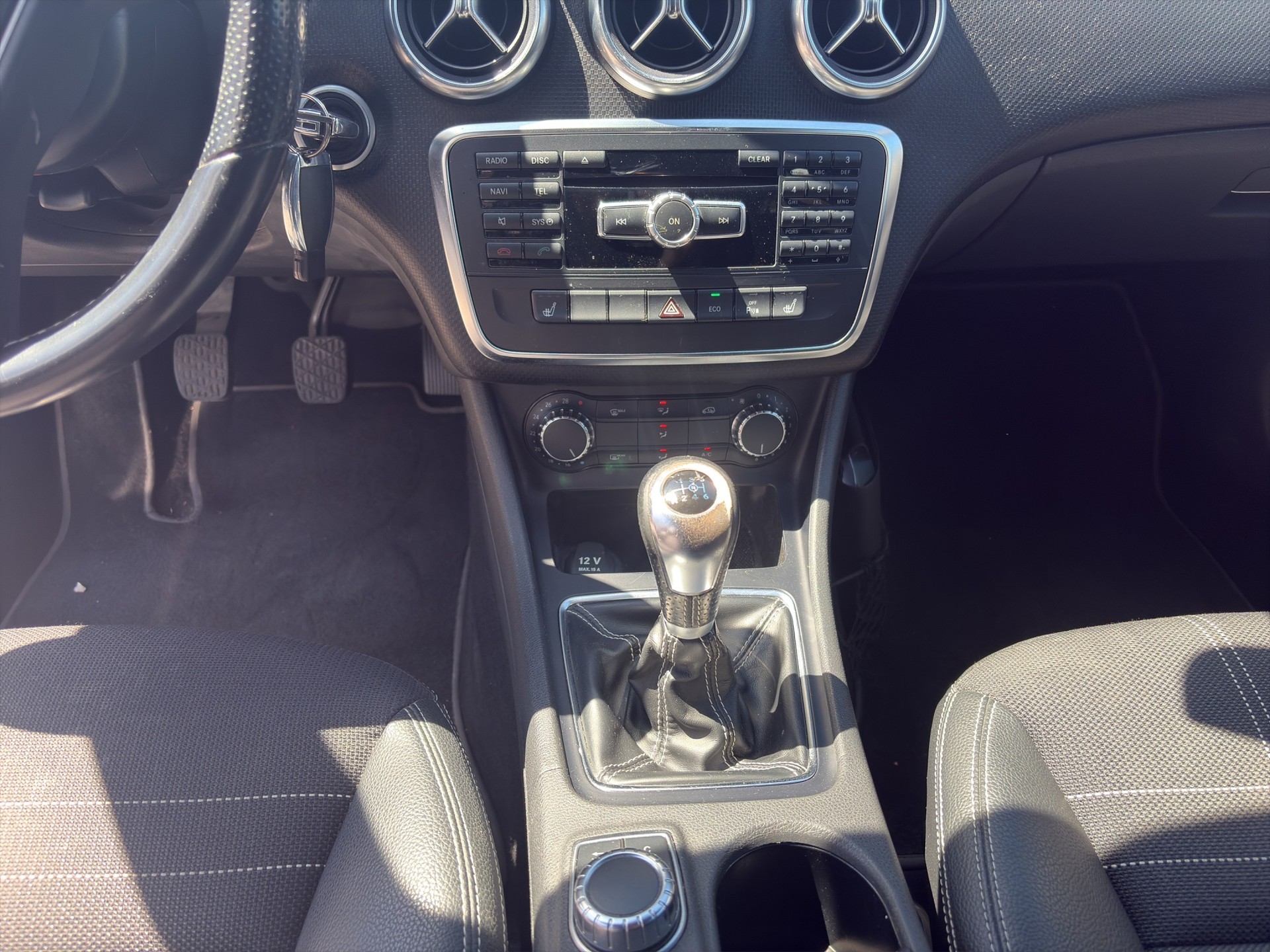 MERCEDES-BENZ A 200 CDI Style-image-8
