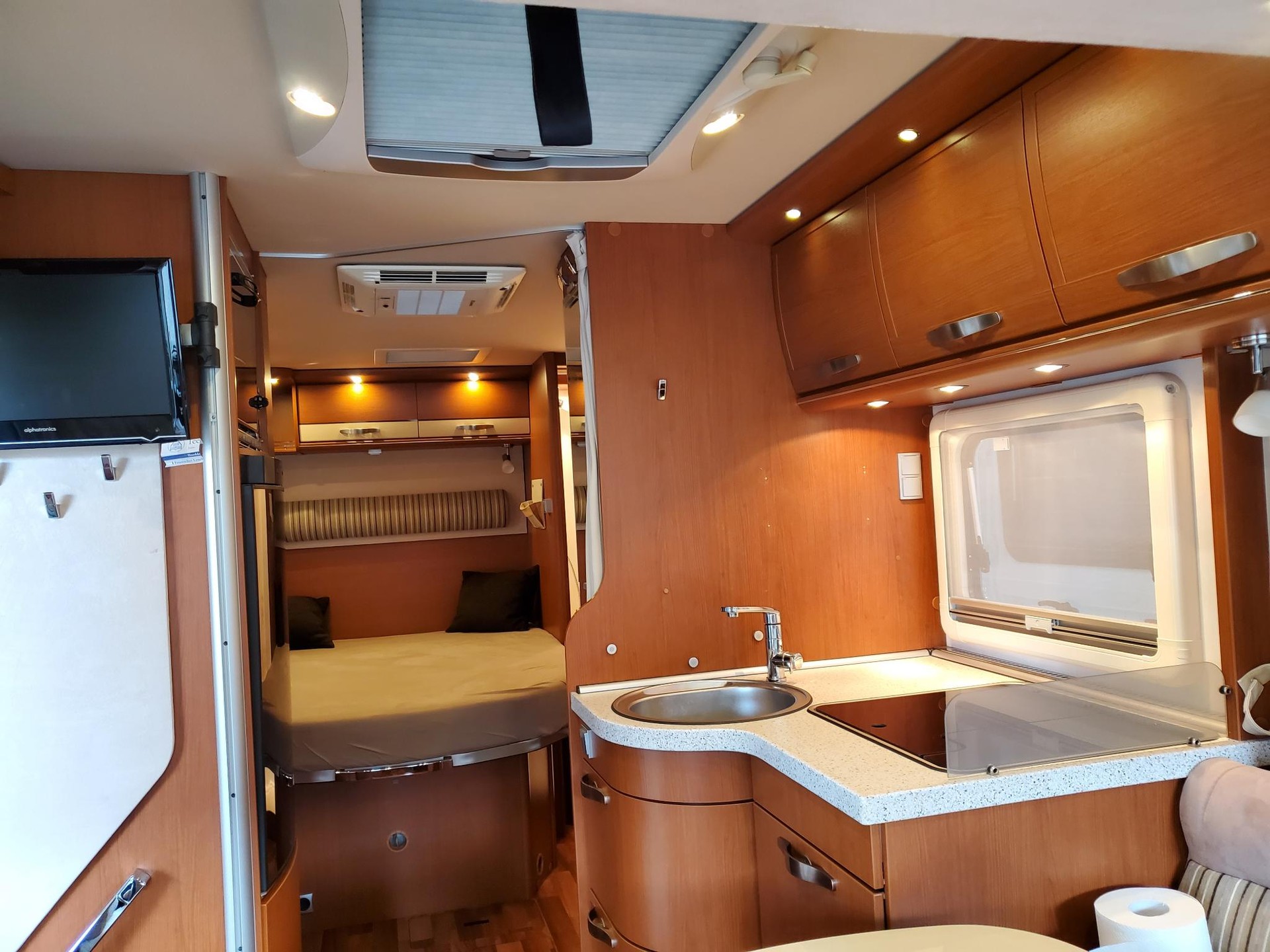 HYMER B598-image-5