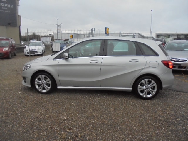 MERCEDES-BENZ B 200 CDI Style 7G-DCT-image-2