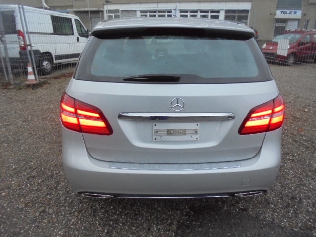 MERCEDES-BENZ B 200 CDI Style 7G-DCT-image-13