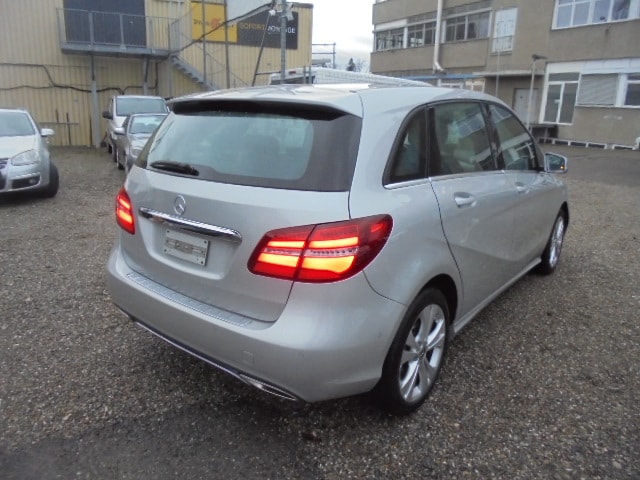 MERCEDES-BENZ B 200 CDI Style 7G-DCT-image-1