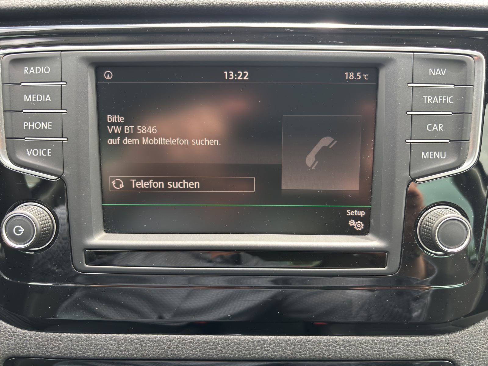 VW Golf Sportsvan 1.4 TSI Highline DSG mit Bi-Xenon und ergoActive-Sitze-image-19