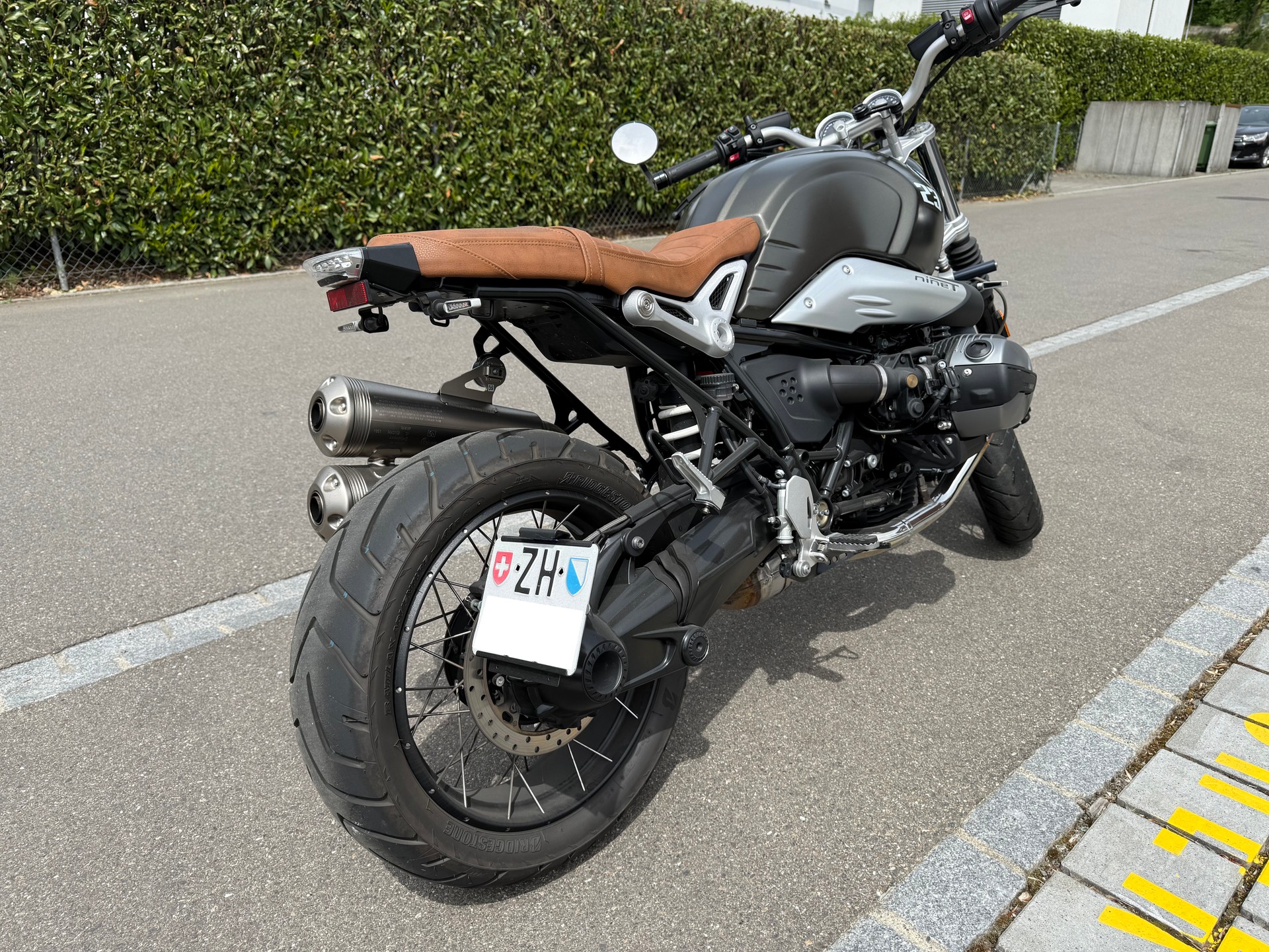 BMW R nineT Scrambler-image-2