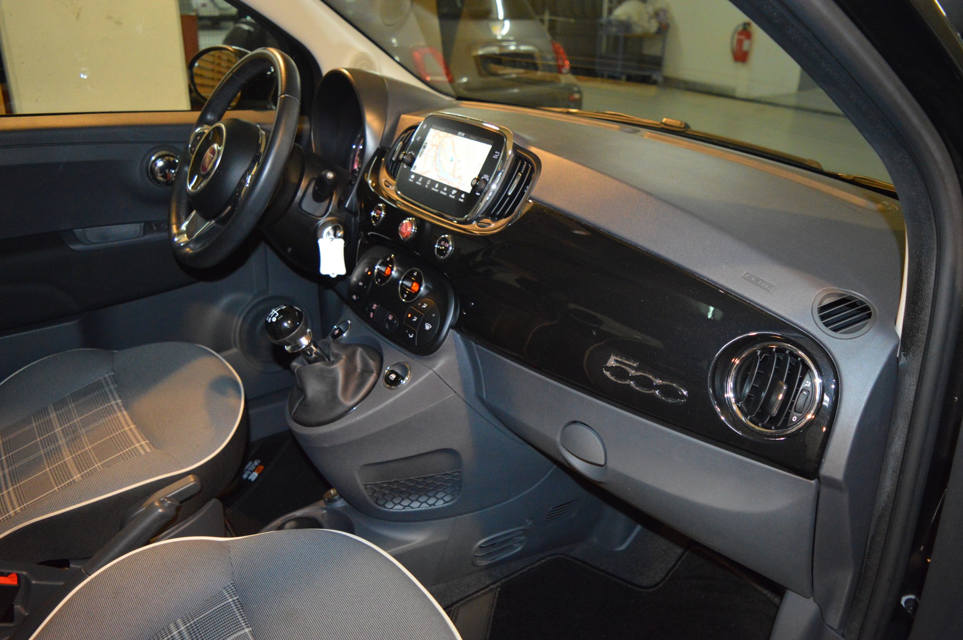 FIAT 500 0.9 Twinair Turbo Lounge-image-11