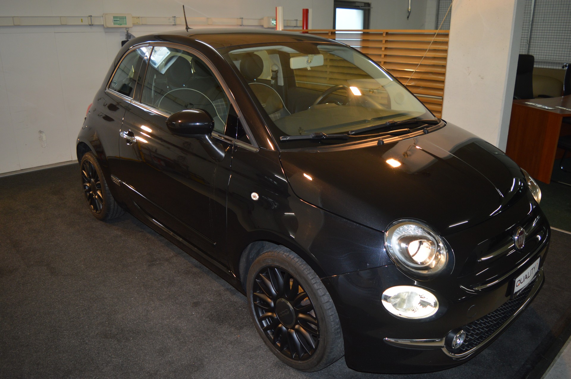 FIAT 500 0.9 Twinair Turbo Lounge-showroom-element-2