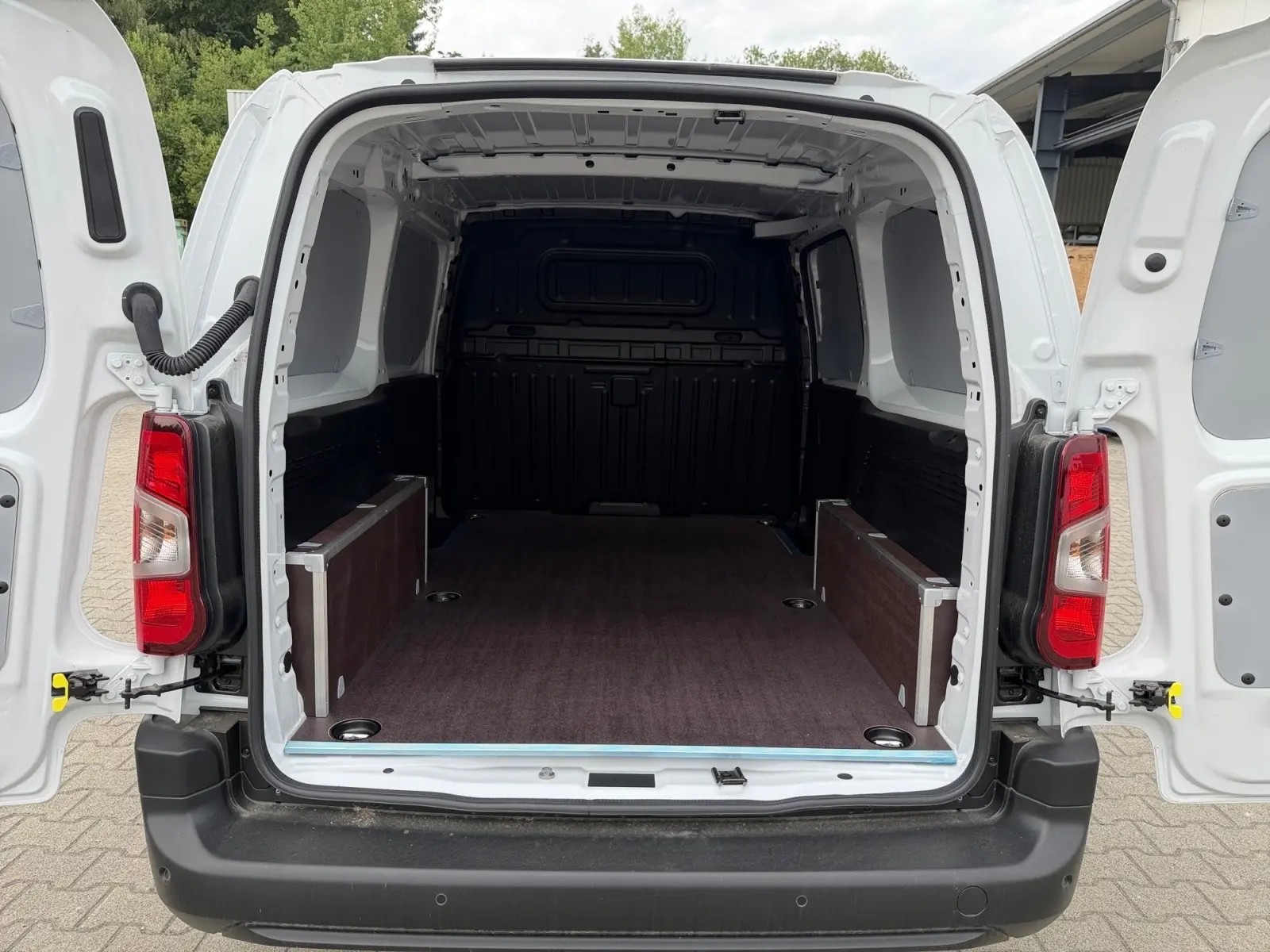 OPEL Combo Cargo Crew XL 1.5 s/s Erhöhte Nutzlast-image-13