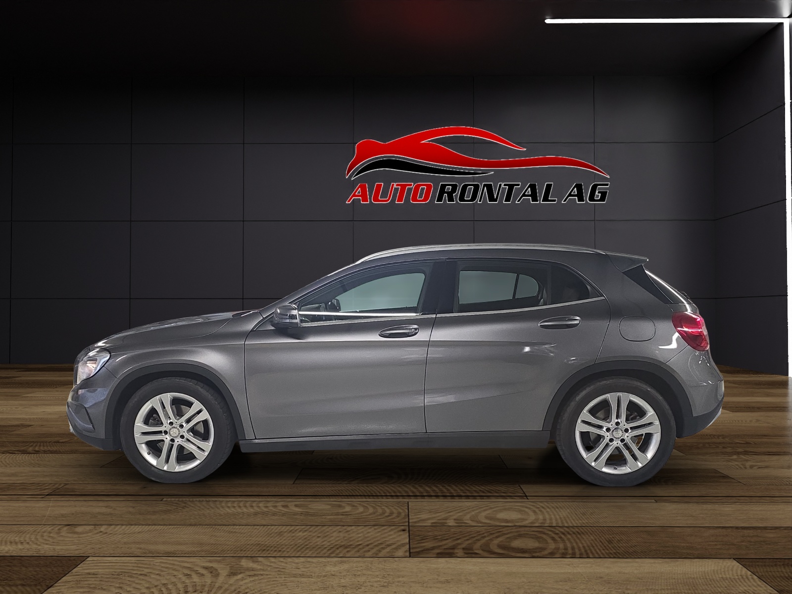 MERCEDES-BENZ GLA 250 Urban 4Matic 7G-DCT-showroom-element-3