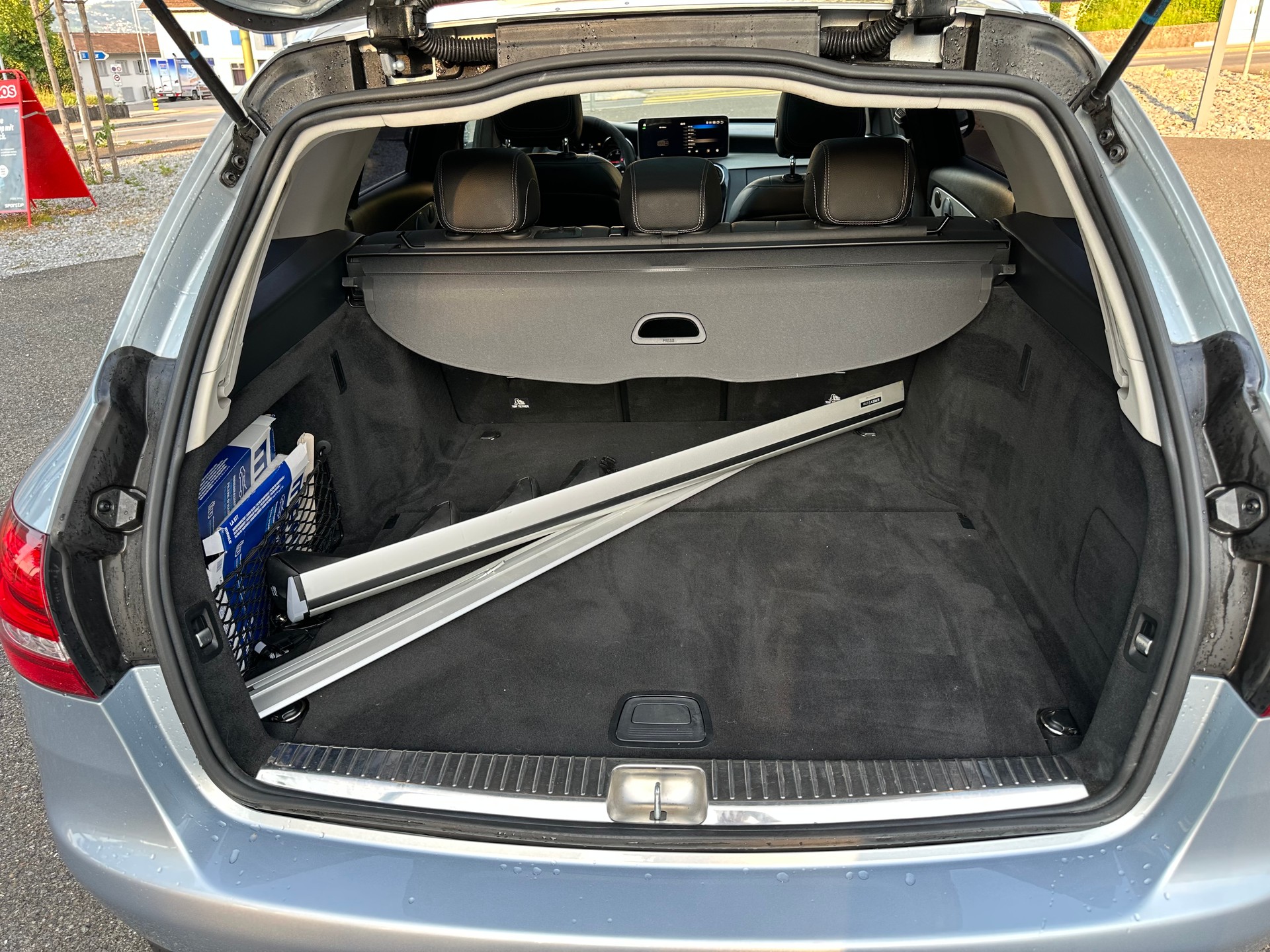 MERCEDES-BENZ C 220 d Avantgarde 4Matic 9G-Tronic-image-16