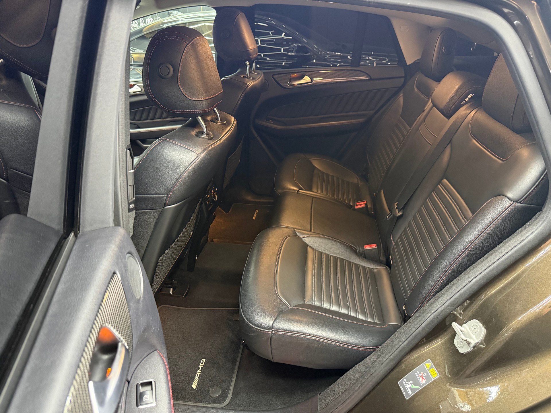 MERCEDES-BENZ GLE Coupé 400 4Matic 9G-Tronic-image-8