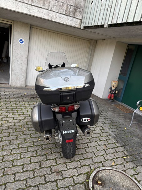 YAMAHA FJR 1300 ABS-image-2