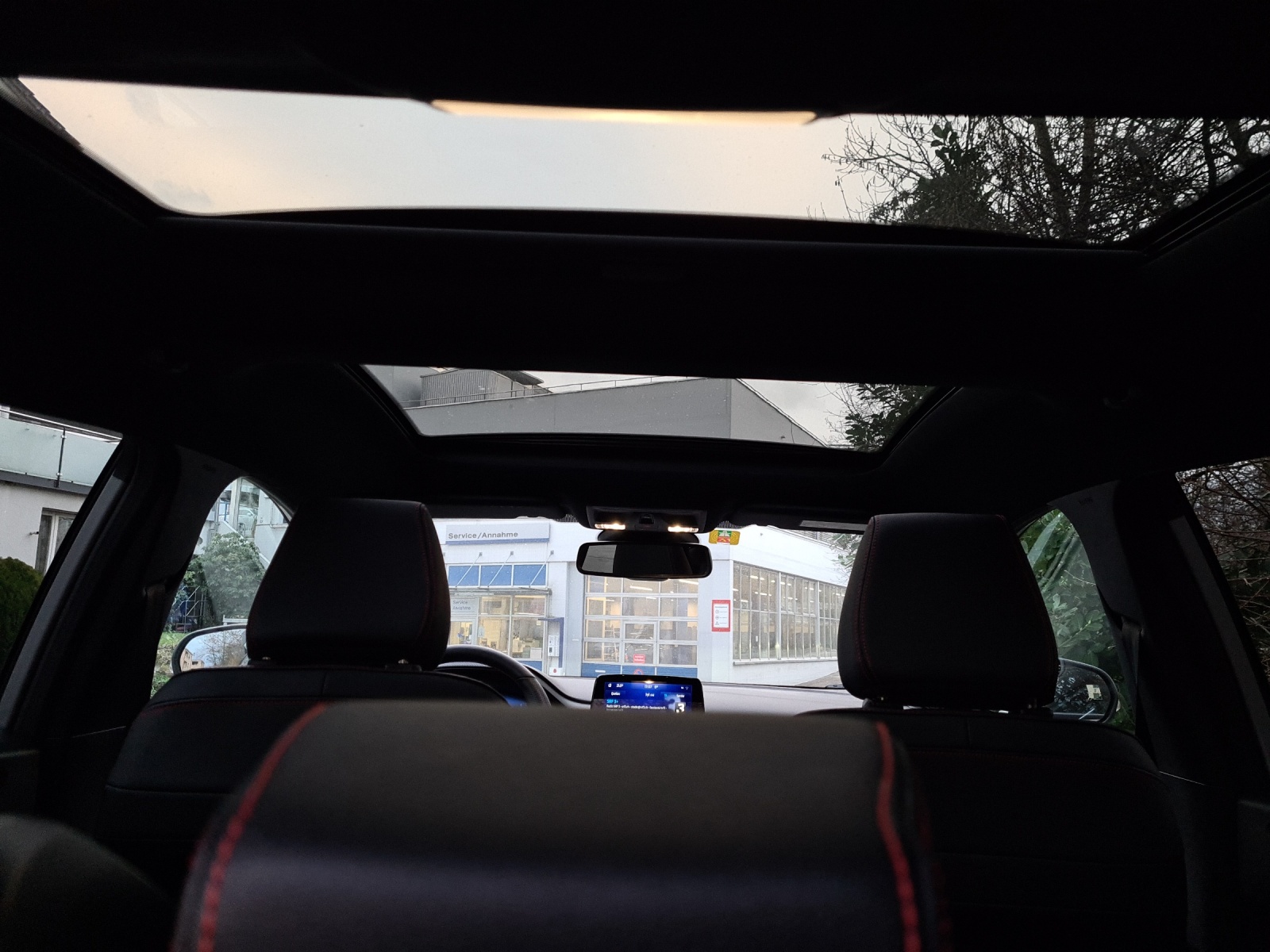 FORD Puma 1.0i EcoBoost Hybrid 155 PS ST-Line X AUTOMAT-image-8