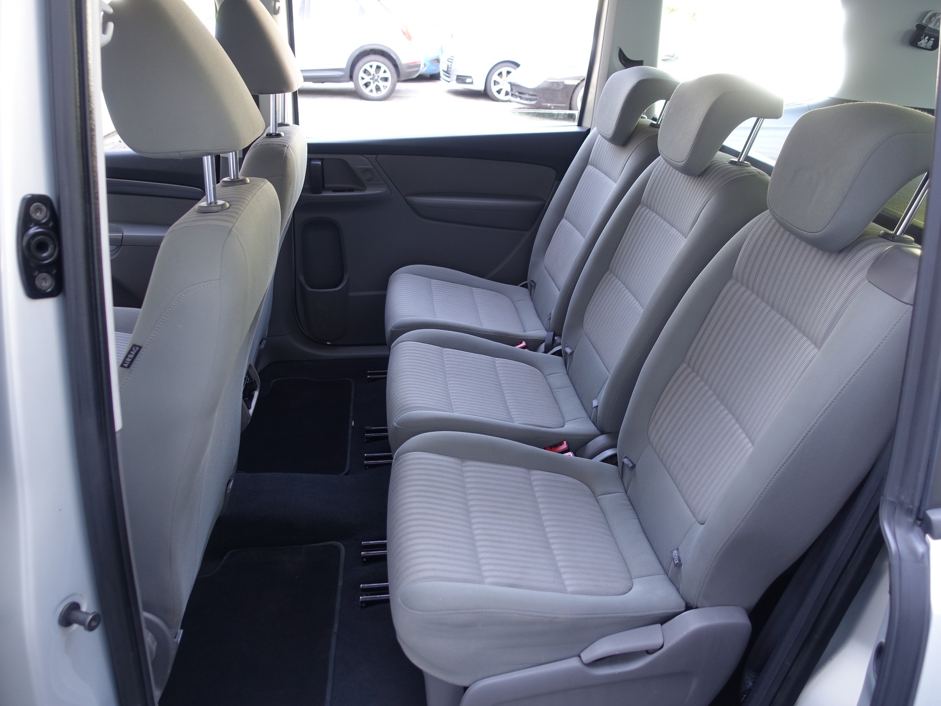 SEAT Alhambra 1.4 TSI Reference Eco-image-14
