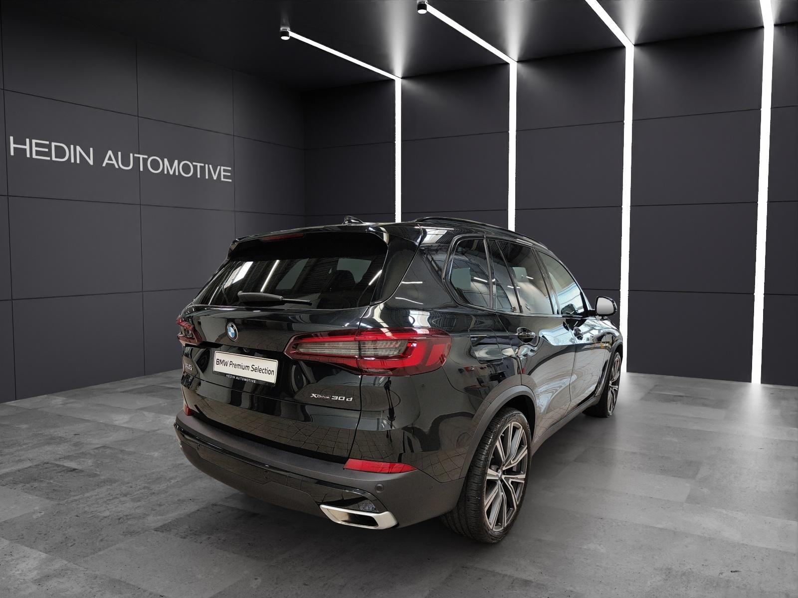BMW X5 30d xDrive SAG-image-5