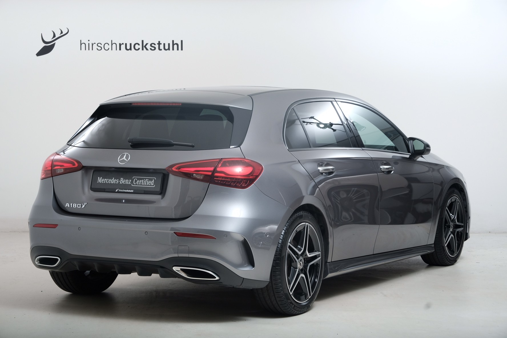 MERCEDES-BENZ A-CLASS W177 A 180 AMG Line-showroom-element-3