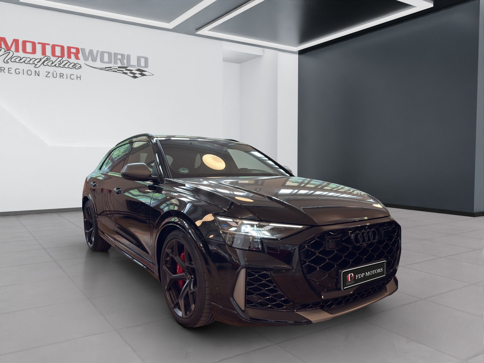 AUDI RSQ8 performance quattro-showroom-element-1