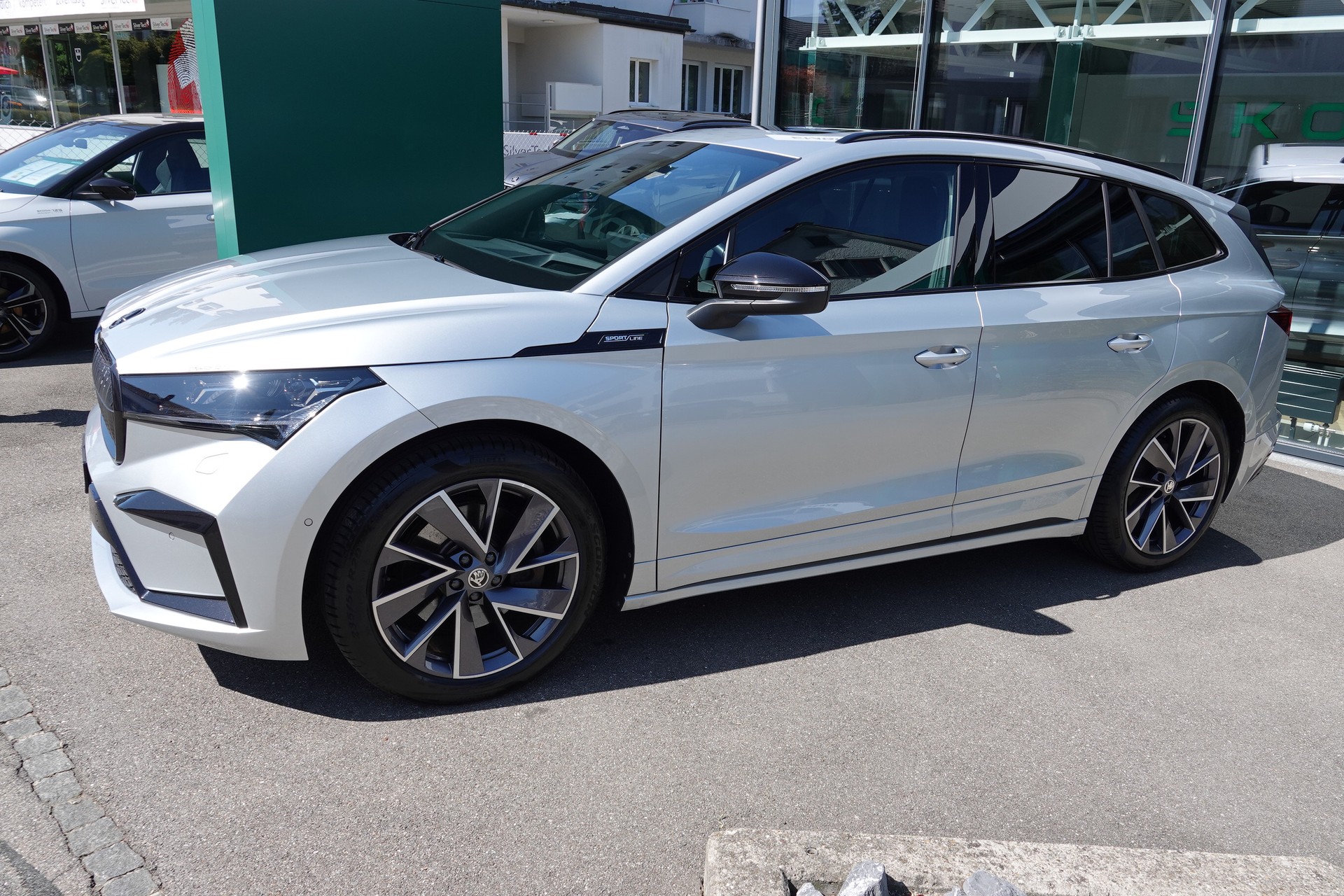 SKODA Enyaq iV 80x-showroom-element-3
