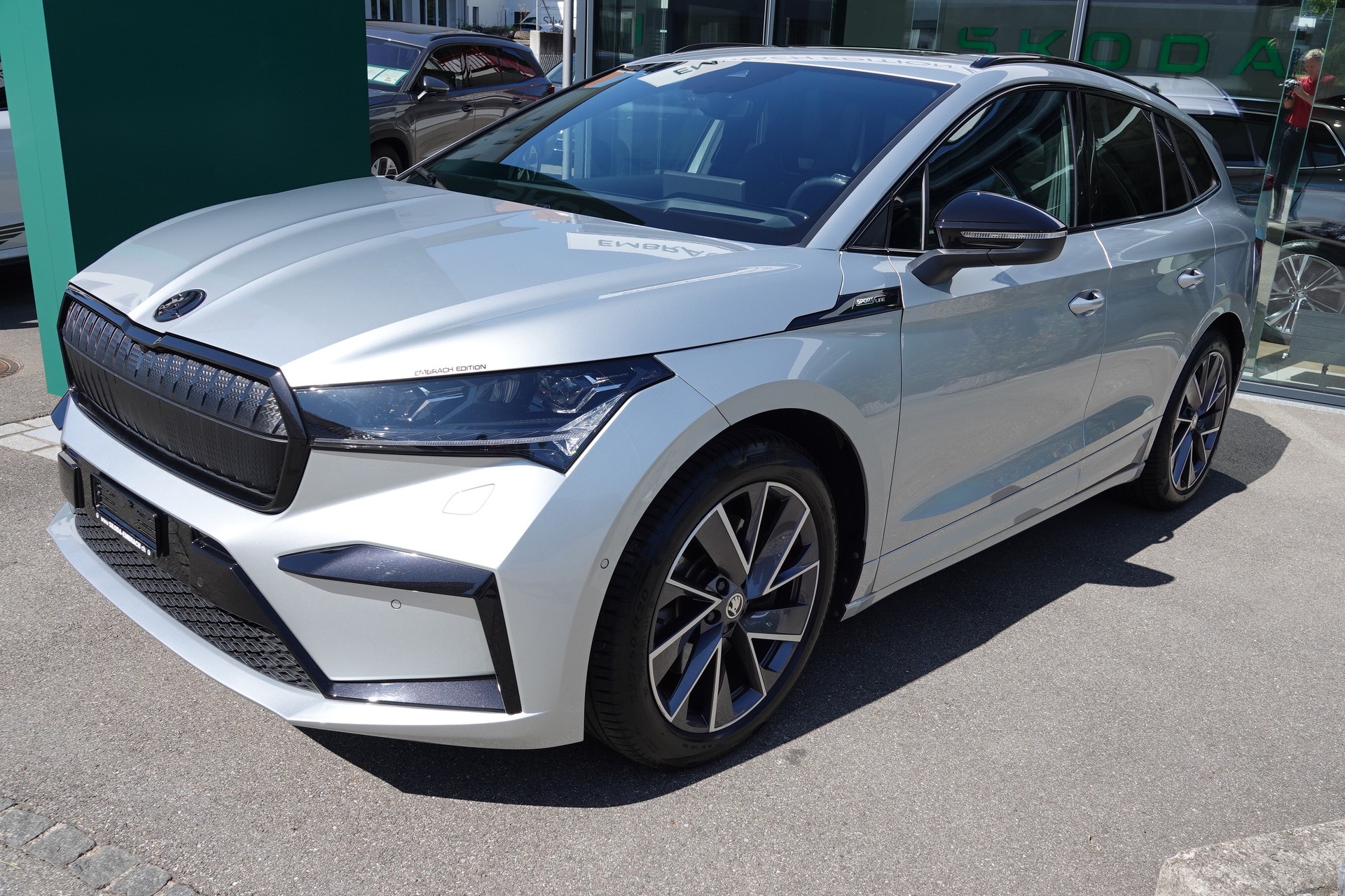 SKODA Enyaq iV 80x-showroom-element-2