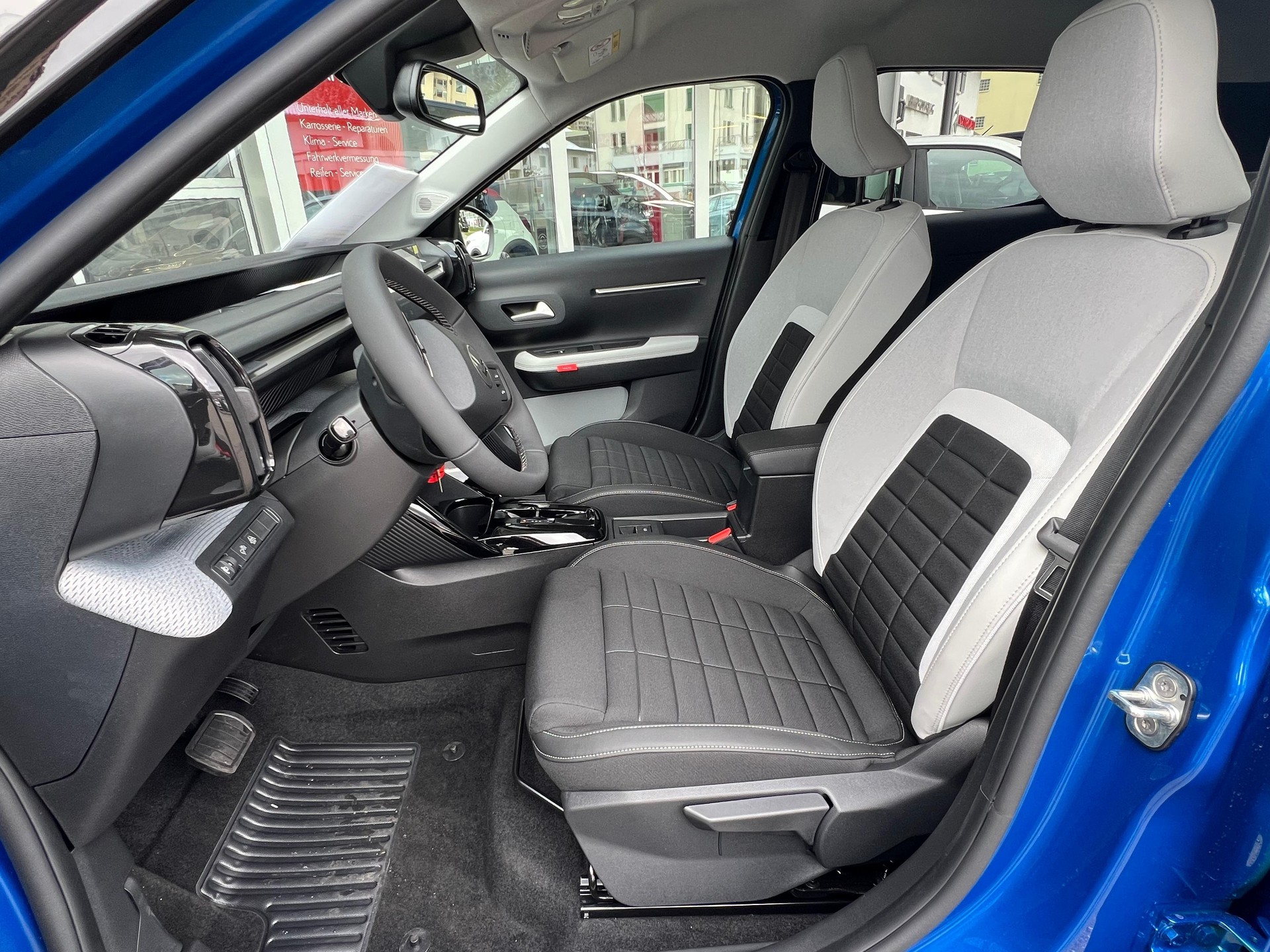 CITROEN C3 1.2 Hybrid Max-image-15