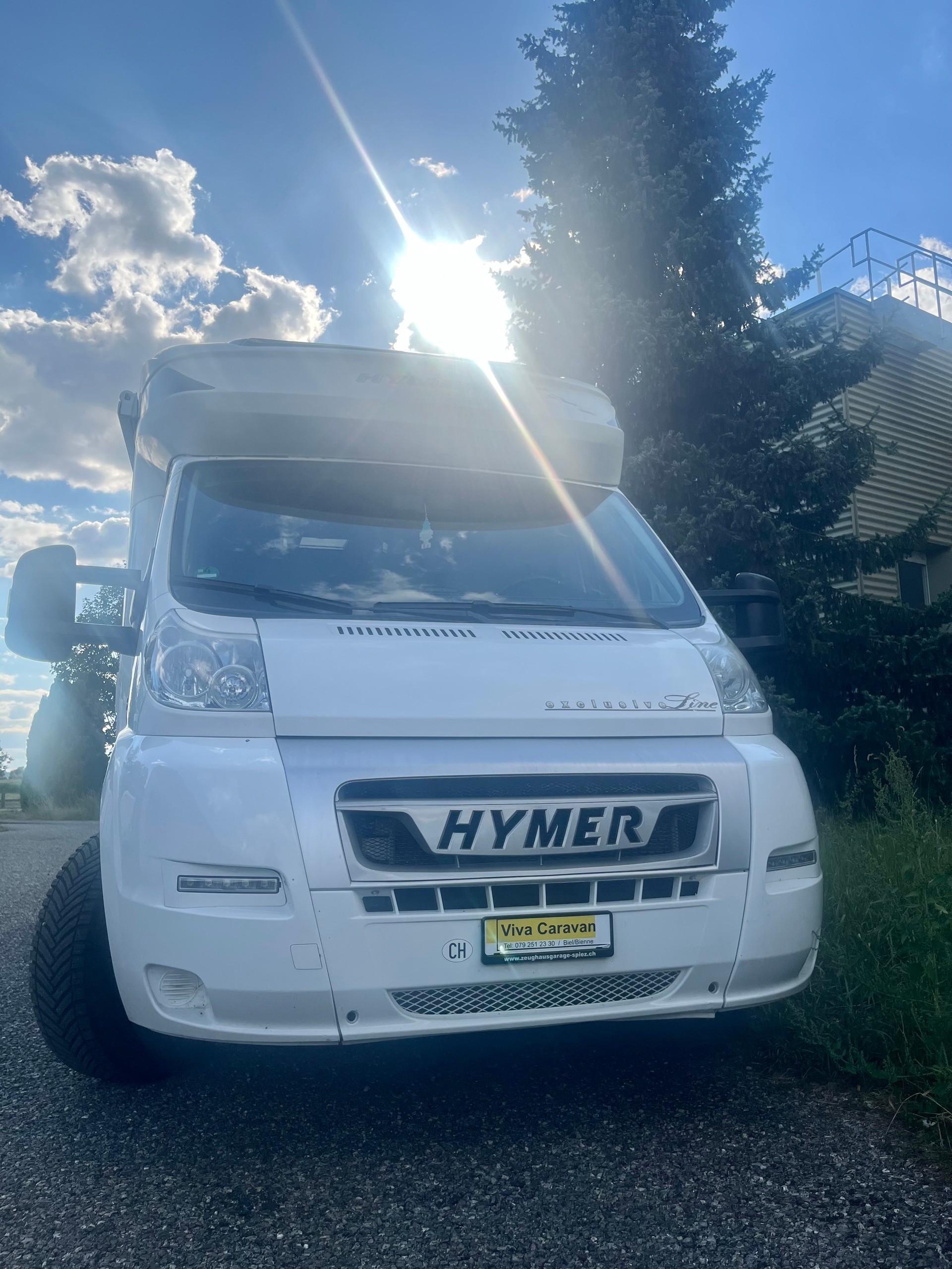 HYMER T 614 Exklusive Line mit Hubbett-image-13