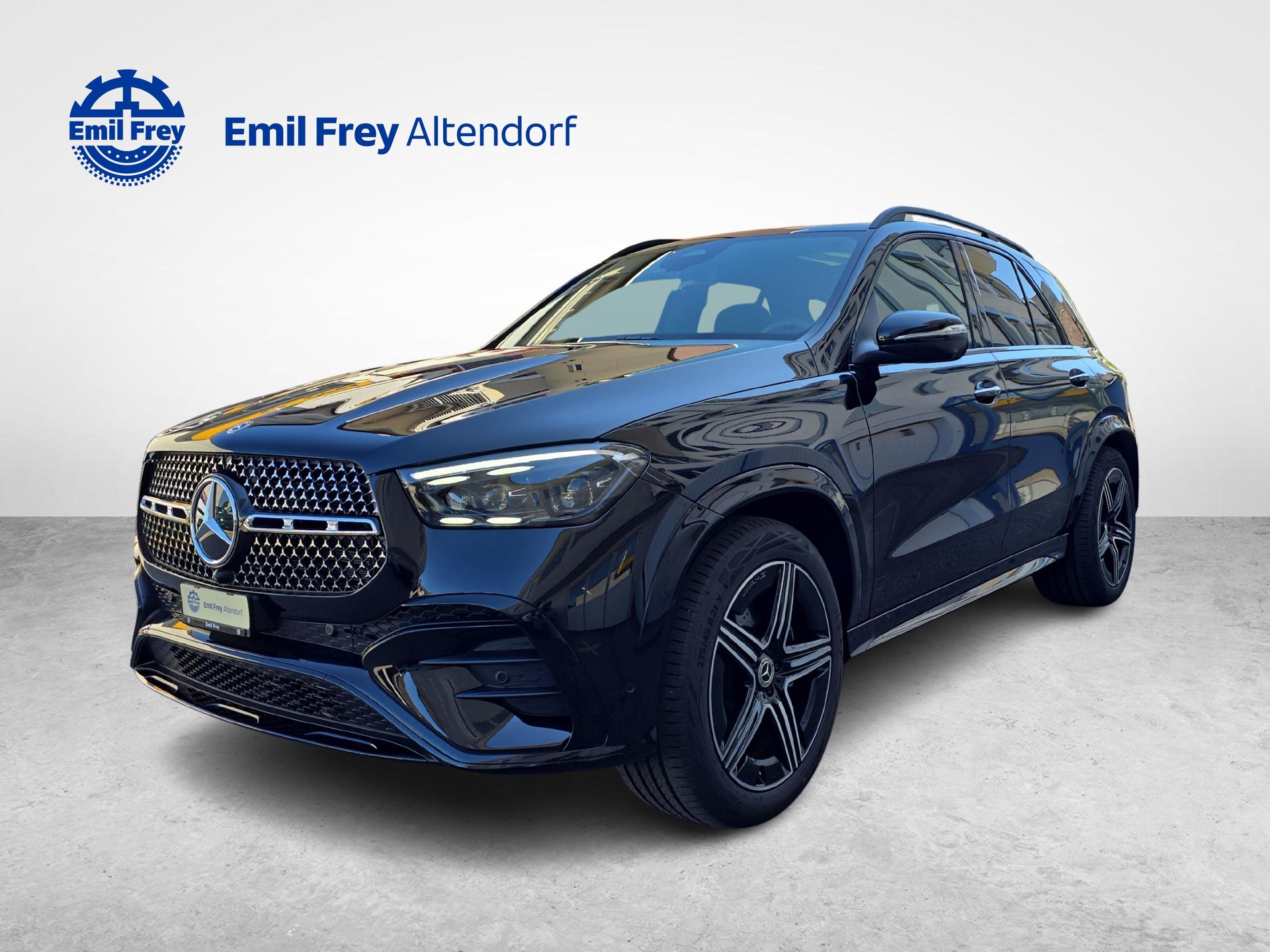 MERCEDES-BENZ GLE 300 d 4MATIC AMG Line-image-13
