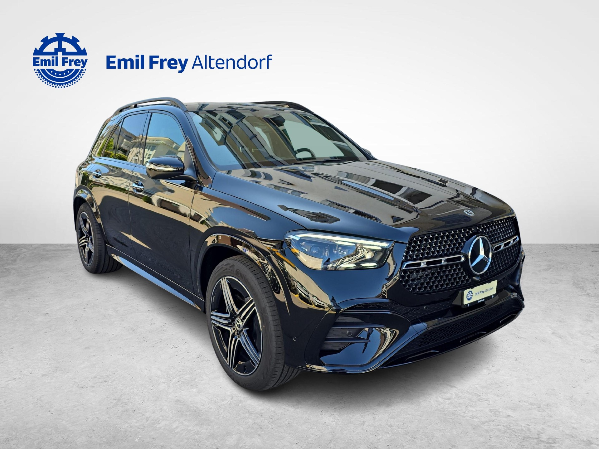 MERCEDES-BENZ GLE 300 d 4MATIC AMG Line-image-6